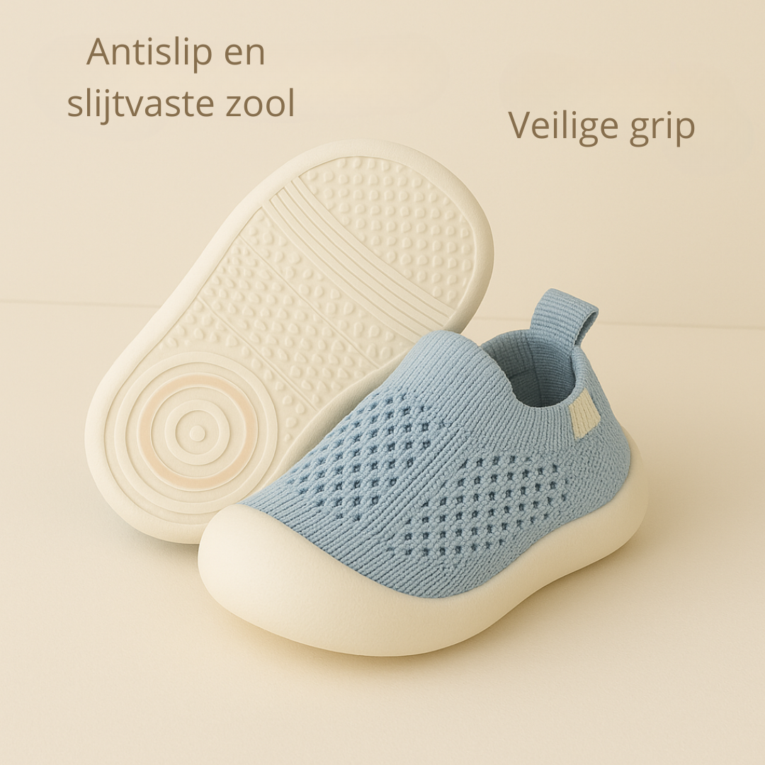 "Ademende kindersneakers met antislipzolen in pastelkleuren. Comfortabele schoenen voor avontuurlijke kinderactiviteiten."
