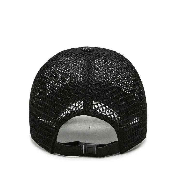 "AeraCap zomerse pet, ademend mesh, lichtgewicht, UV-bescherming, verstelbare pasvorm, perfect voor zonnige dagen."