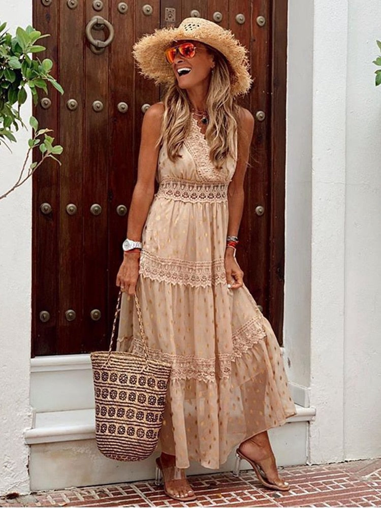 Boho chic maxi jurk Isabeau in blauw, luchtige stof en vloeiende rok, perfect voor zomerse dagen. Vrouwelijke, bohemian stijl