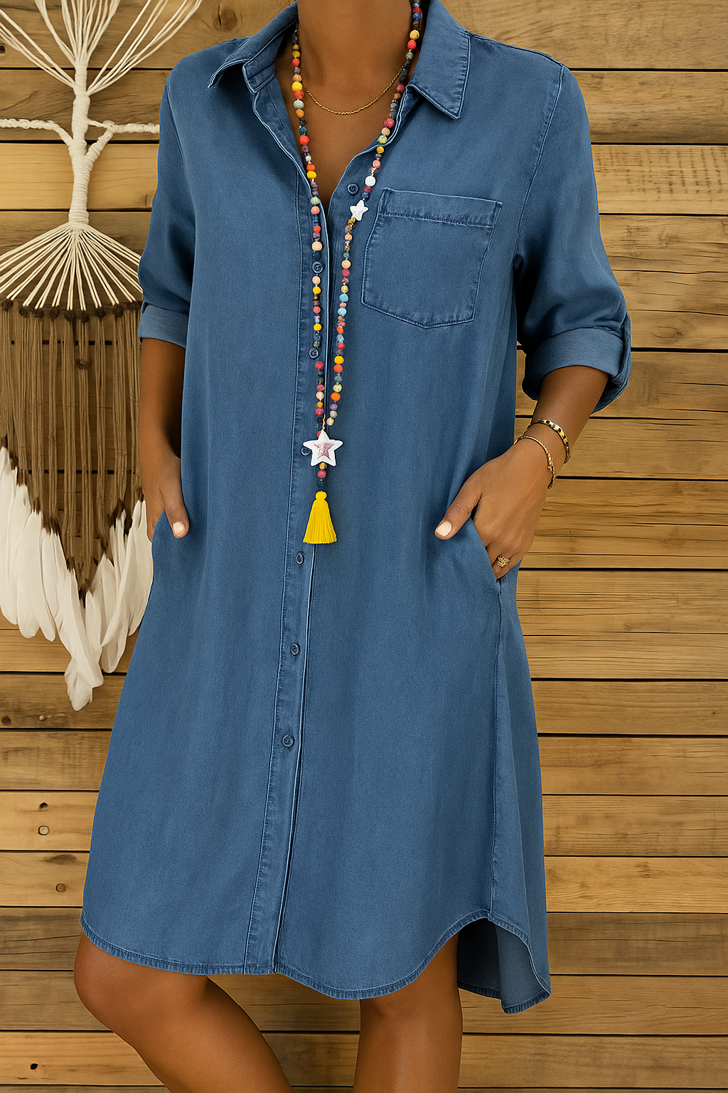 "Casual denim blousejurk met knoopsluiting, opgerolde mouwen en zakken; verkrijgbaar in maat S-3XL; stijlvol en comfortabel."