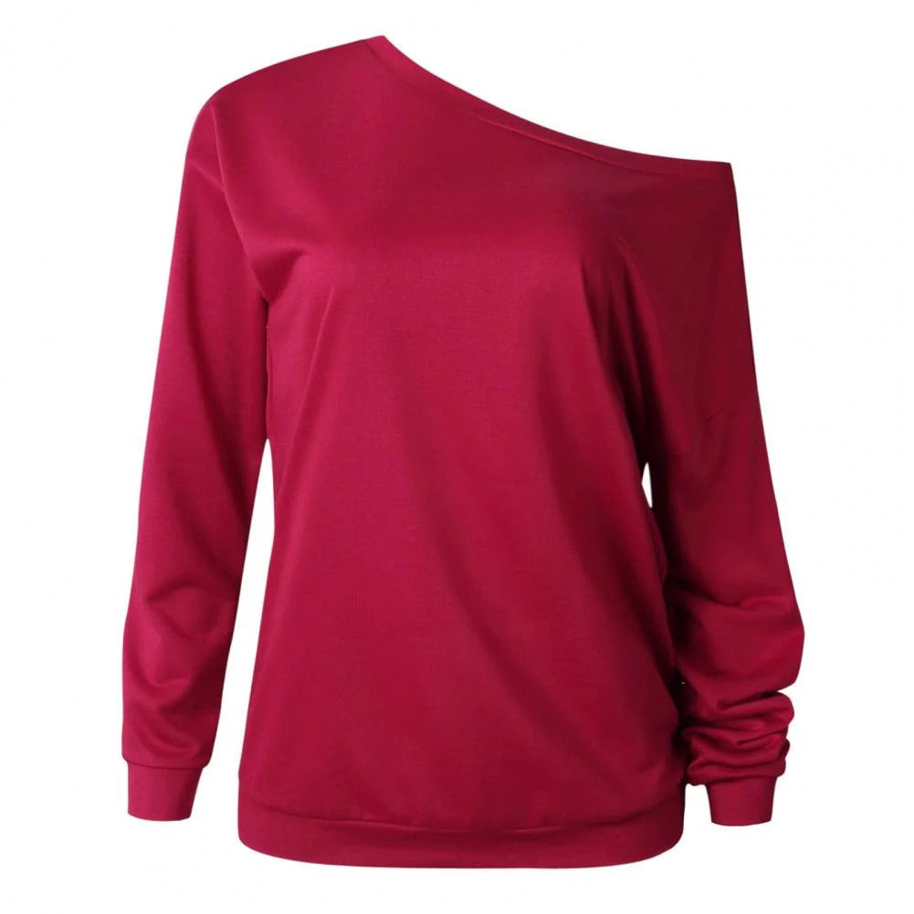 "Chique en stijlvolle dames one-shoulder trui Beatrix met verfijnde halslijn, ideaal voor elegante en casual gelegenheden."