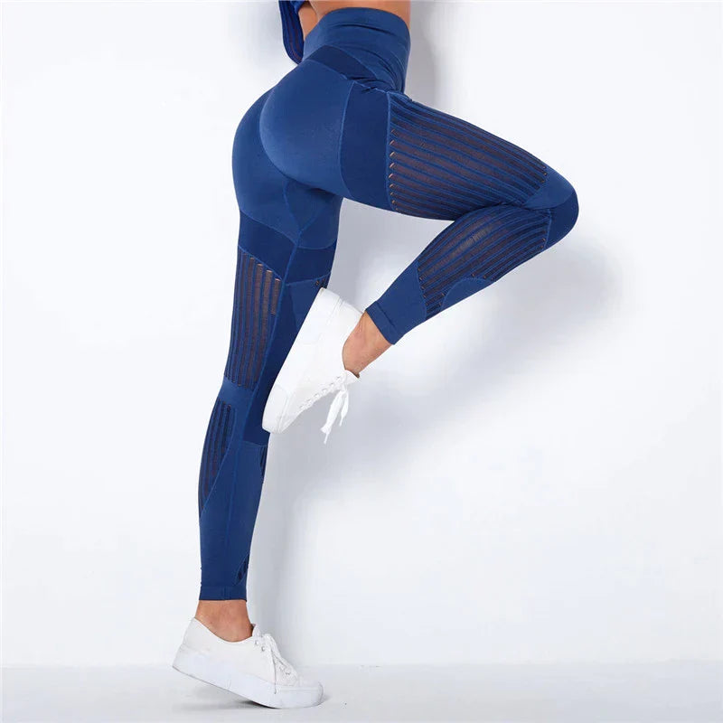 Dames anti-cellulite compressielegging, shapend en ventilerend, toont glad, strak design met hoge taille voor sport en casual