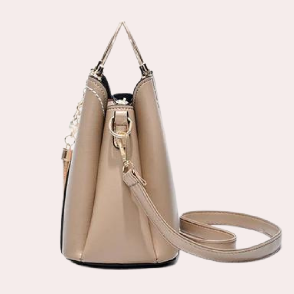 Elegant PU lederen damestas in khaki met meerdere binnenvakken en verstelbare schouderriem, perfect voor dagelijks gebruik.