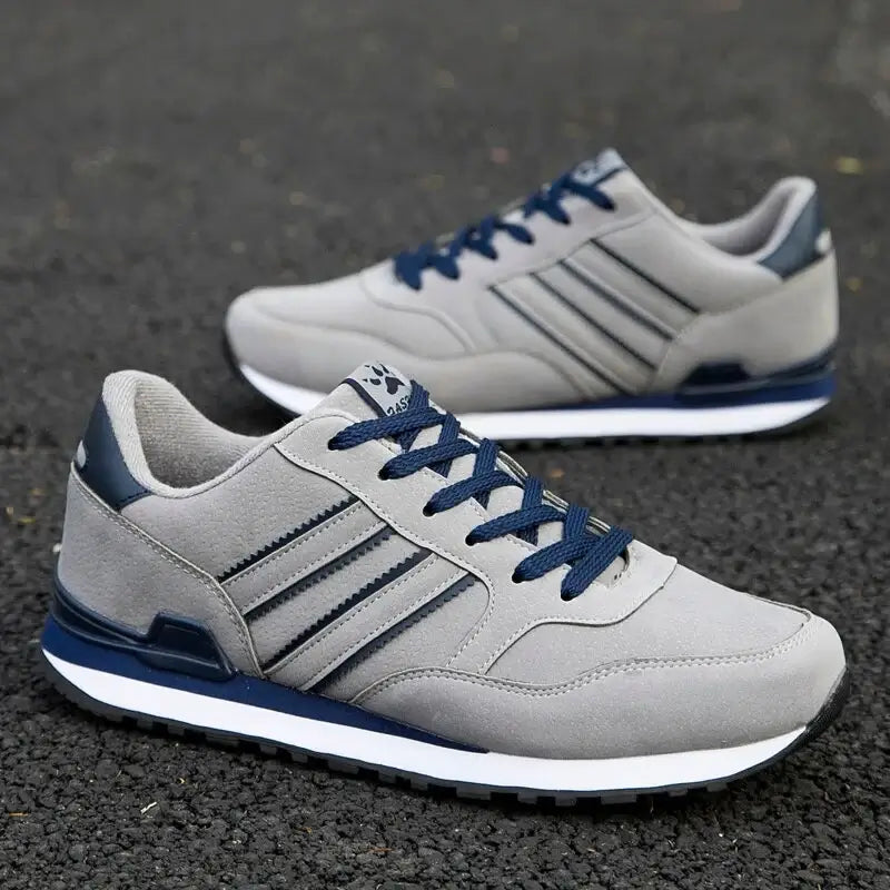 "Elegante klassieke herensneaker, minimalistisch ontwerp, hoogwaardig materiaal, comfortabel en duurzaam voor dagelijks gebru