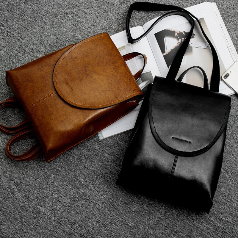 "Elegante leren rugzak met veelzijdige opbergruimte, hoogwaardig leer, tijdloos ontwerp, ideaal voor modebewuste vrouwen."