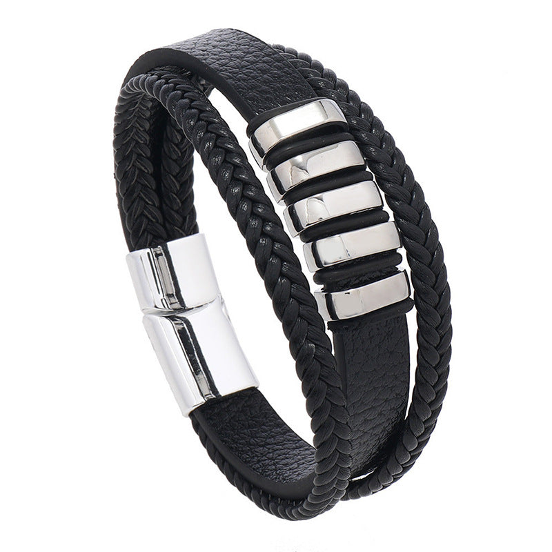 "Elegante verstelbare lederen armband met mannelijke uitstraling en magnetische sluiting, perfect voor moderne mannenstijl."
