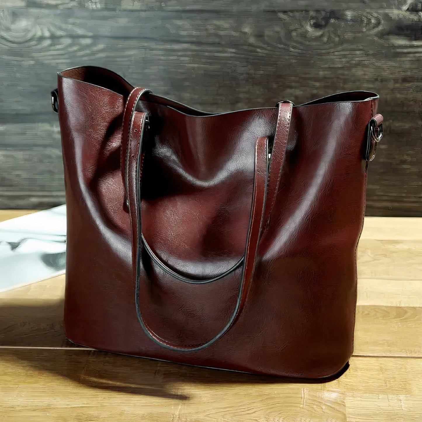 "Elegante vintage lederen schoudertas in klassieke tinten, krasbestendig en waterdicht, perfect voor elke gelegenheid."