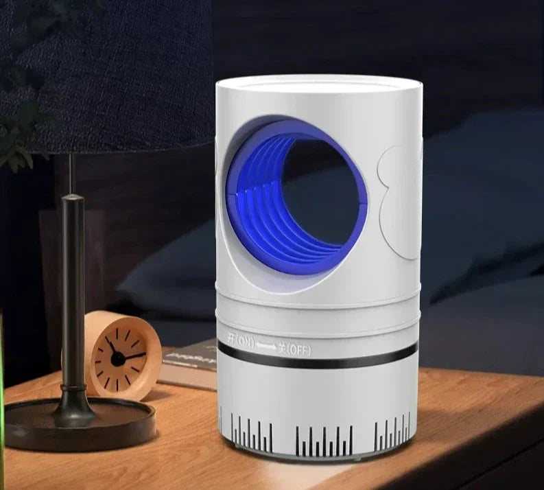 "Elektrische muggenlamp met LED Bionic Violet Wave technologie, moderne witte behuizing, ideaal voor insectenvrije nachten."