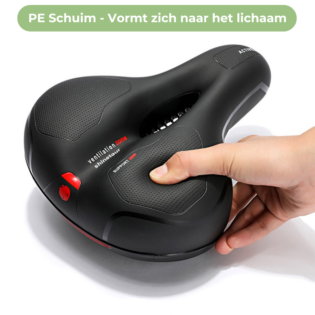 "Ergonomisch fietszadel met geheugenschuim en schokabsorptie, ideaal voor lange ritten, zwart met reflecterende details."