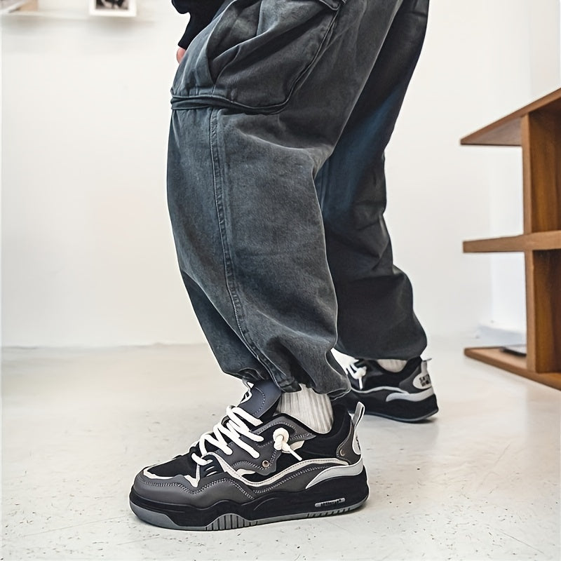 "Geometrische Ryker sneakers in geel, grijs of zwart voor heren, met ademend PU-materiaal en duurzame rubberzool."