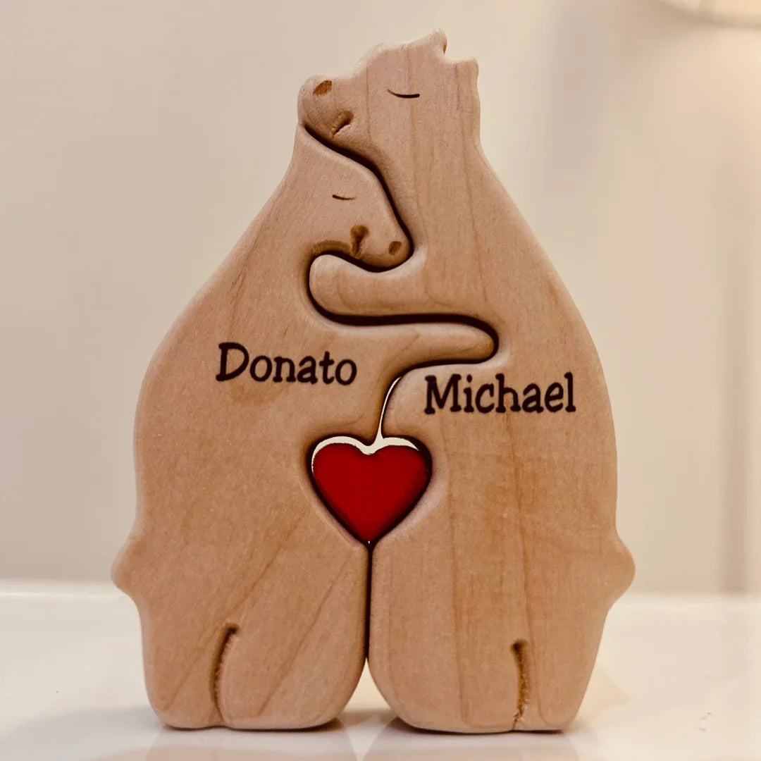 "Handgemaakte houten berenbeeldjes familie; unieke decoratie; personaliseerbaar; duurzaam materiaal; home accessoires"