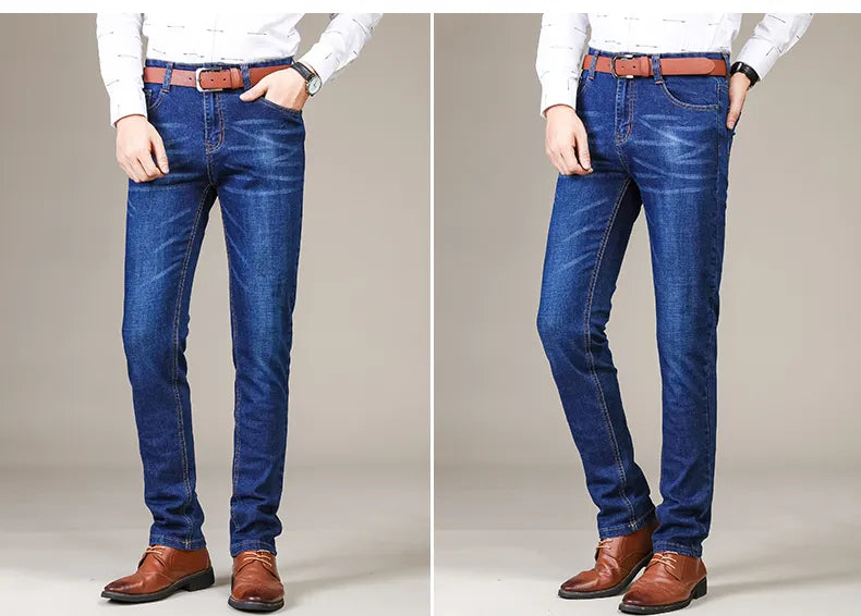"Heren stretch jeans, slim fit, donkerblauw, nauwsluitend design, elegant en comfortabel voor elke gelegenheid."