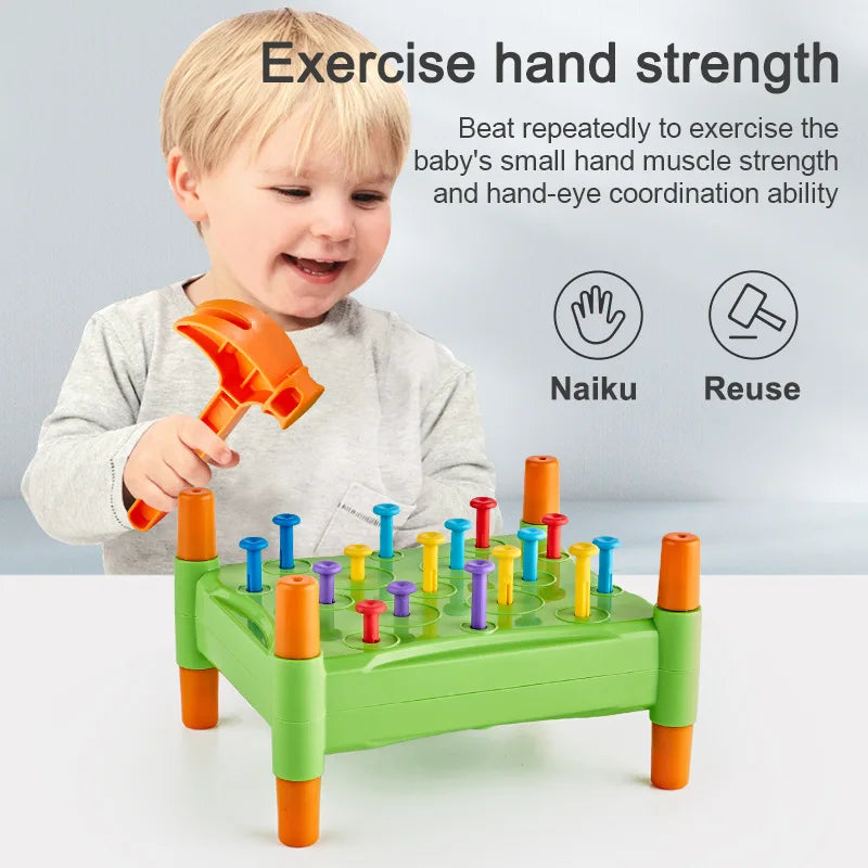 "Kinderspeelgoed Nail & Knock™: kleurrijke hamerset voor motorische ontwikkeling en kleurherkenning, stevig ABS materiaal."