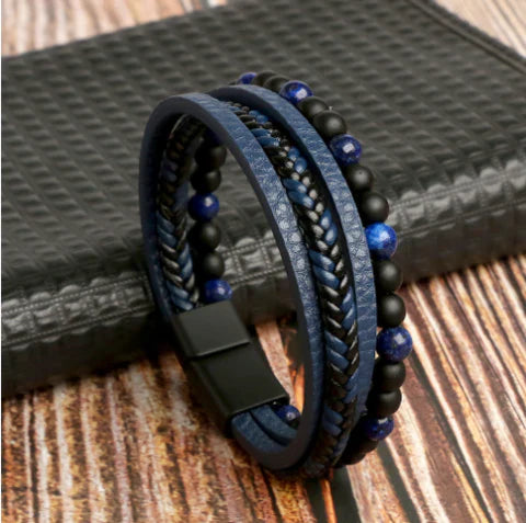 Leren armband voor mannen, verkrijgbaar in diverse kleuren zoals blauw, bruin, zwart. Strak design, hoogwaardig leer.