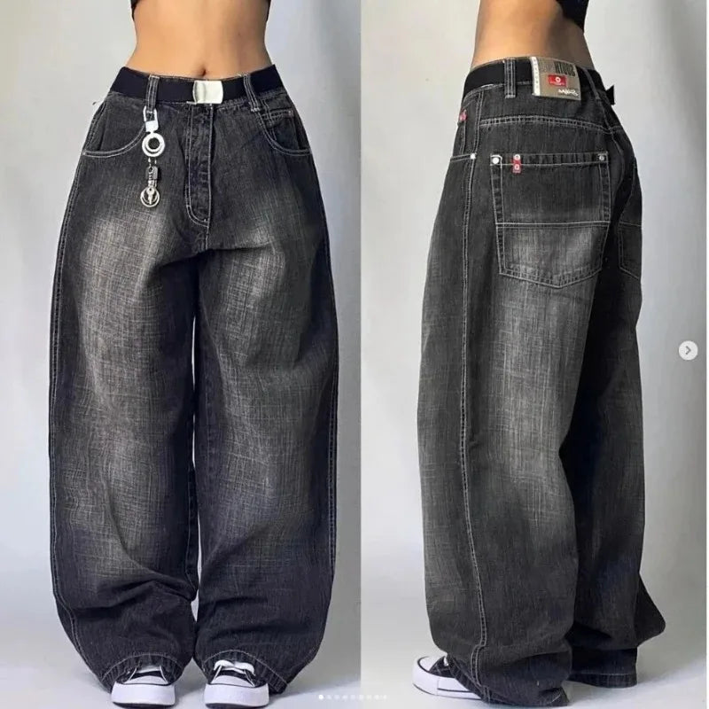 "Lichtblauw gewassen unisex baggy cargospijkerbroek met retro flair, wijde pijpen en vintage uitstraling, perfect voor street