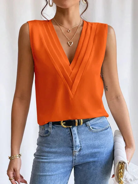 "Lichtgewicht elegante mouwloze damesblouse met V-hals, perfect voor zomerstijl en veelzijdige outfits."