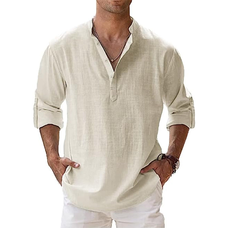Lichtgewicht linnen herenoverhemd, Henley stijl, lange mouw, in lichtblauw. Perfect voor zomer en casual uitjes.