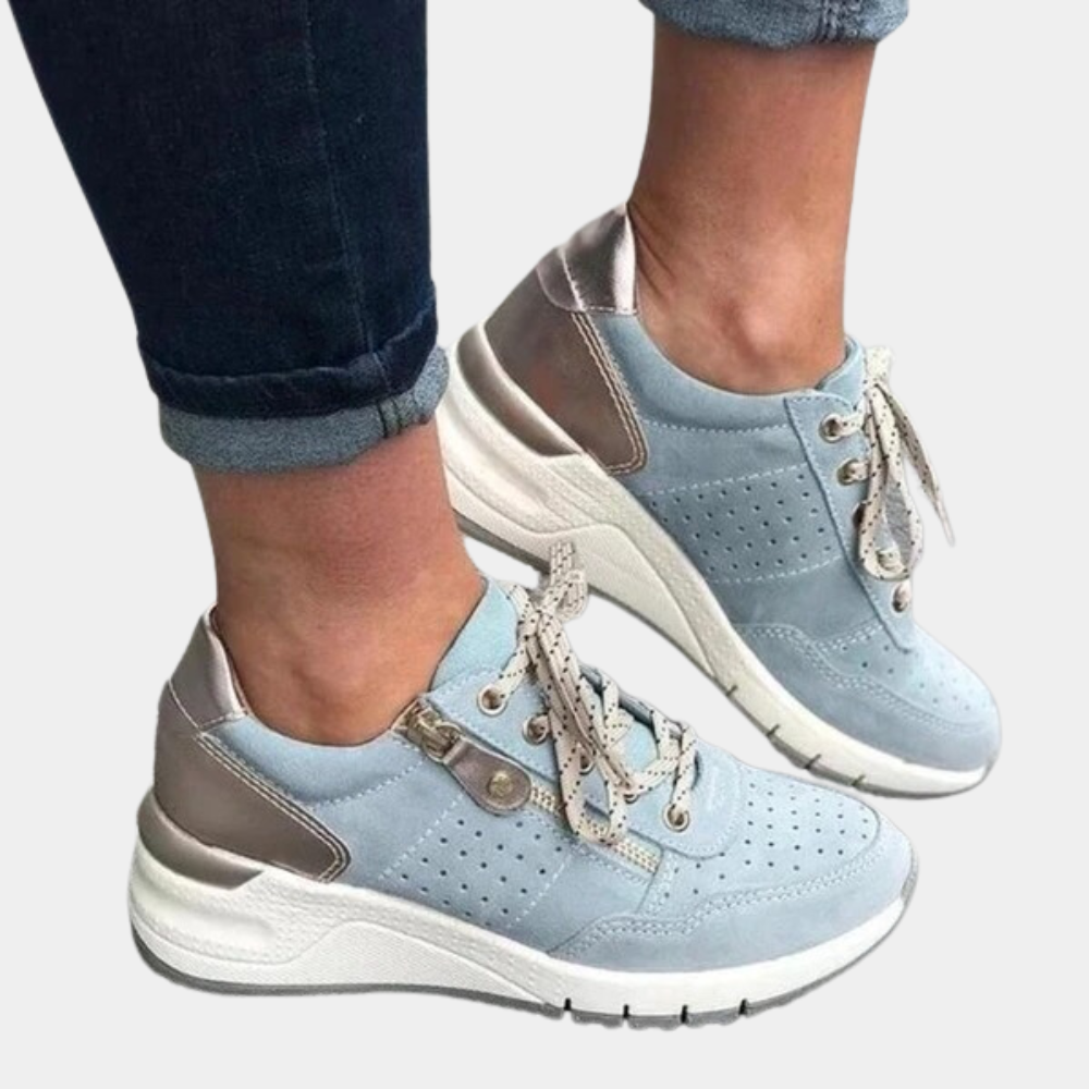 "Liyah dames sneakers, zwart model; eigentijds ontwerp, zacht binnenmateriaal, perfect voor dagelijks comfort en stijl."