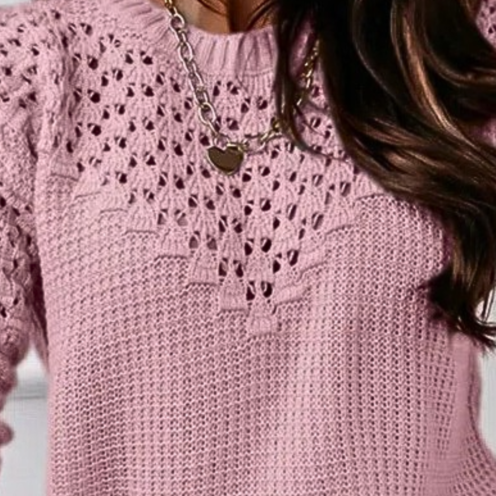 "Luchtige blauwe zomertrui voor dames, comfortabele katoenstof, tijdloos ontwerp met moderne details, elegante look."