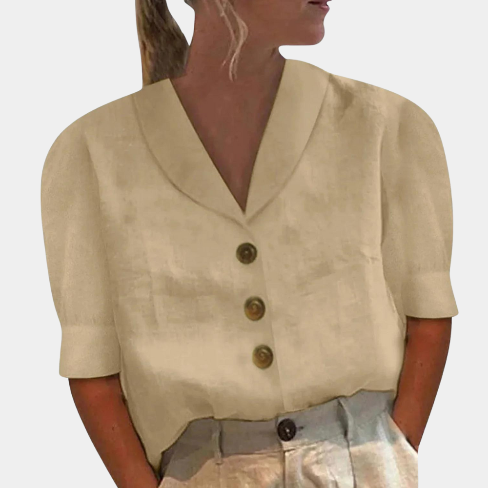 "Luchtige damesblouse in grijs linnen met elegante envelop halslijn, stijlvolle knopen, perfect voor lente en zomer."