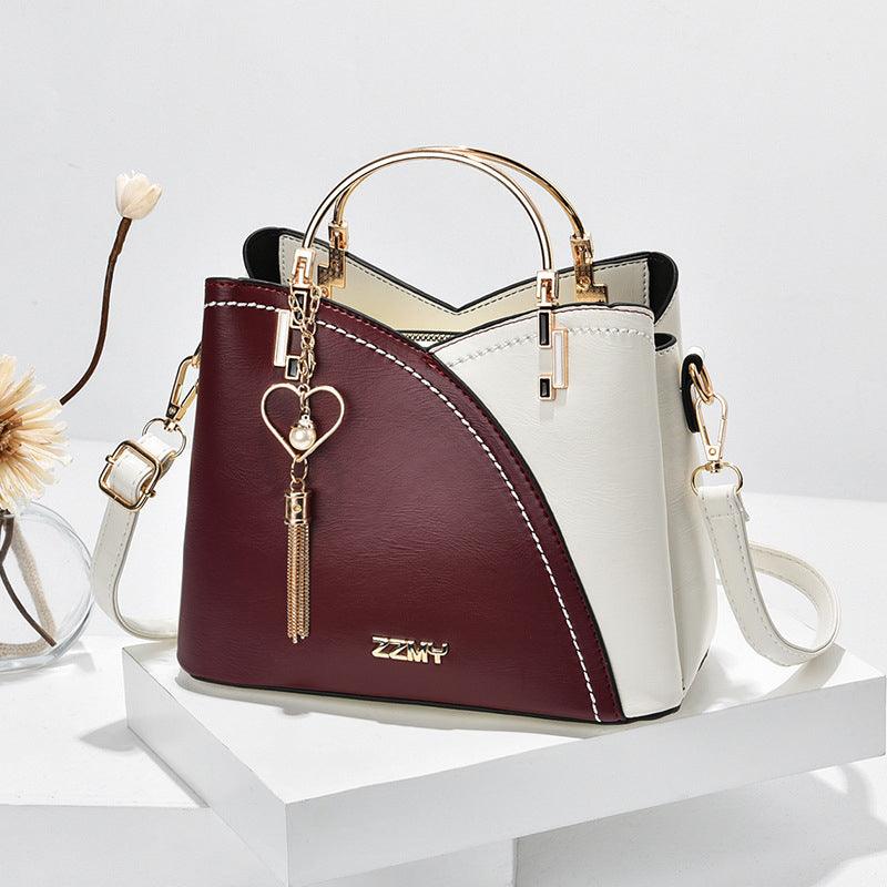 Luxe dames tote tas in leer met elegante lijnen, verkrijgbaar in trendy kleuren, perfect voor stijlvolle en moderne looks.