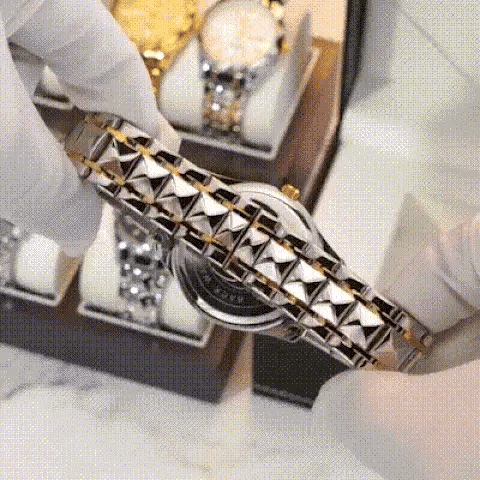 Luxe herenhorloge, Zwitsers uurwerk, elegant design. Diverse kleuren, stijlvolle aanvulling voor elke gelegenheid.