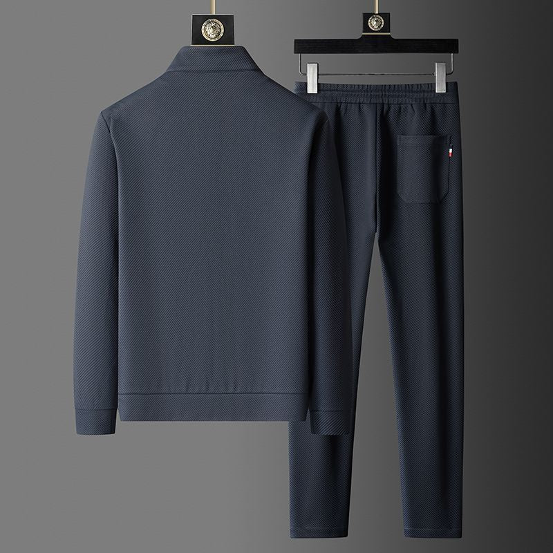 "Mannen trainingspak met strakke pasvorm, ademende stof en stijlvolle look voor comfort en stijl."