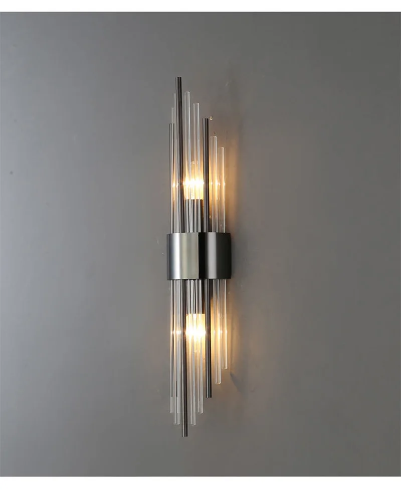 "Moderne wandlamp goud, tijdloze elegantie, luxe verlichting voor verfijnd interieur."