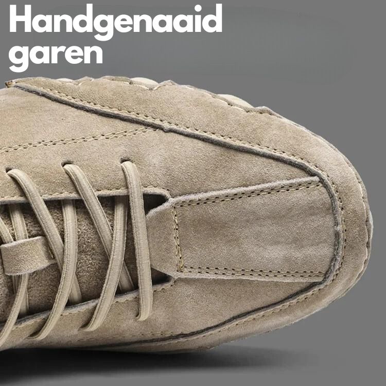 Orthopedische leren schoen, elegant design in diverse kleuren, biedt stijl en comfort voor dagelijks gebruik.
