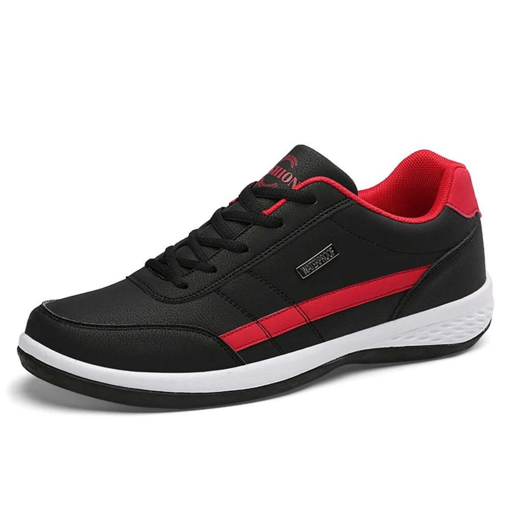 "Orthopedische leren sneakers voor heren, witte sneaker met stijlvolle afwerking en comfortabele pasvorm."