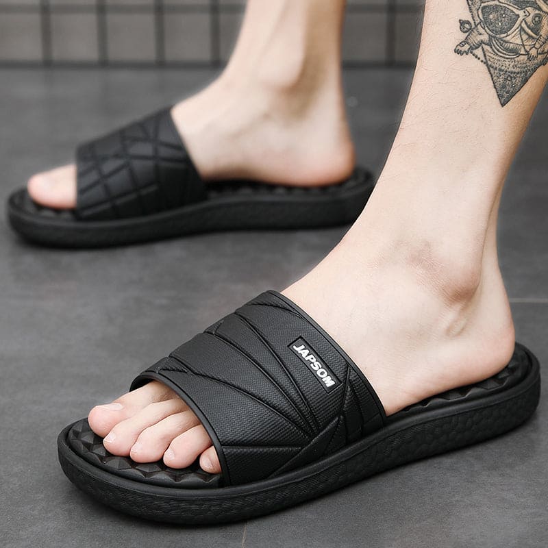 "Orthopedische pantoffels voor mannen met ademend materiaal, trendy design en orthopedisch voetbed voor optimaal comfort."