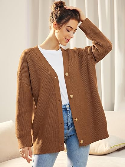 "Oversized damesvest, V-hals, knoopsluiting, warme stof, comfortabele pasvorm, stijlvol voor koele dagen"