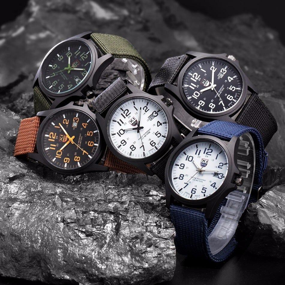 "Robuust tactisch legerhorloge voor mannen, schok- en waterbestendig, stoer design ideaal voor avonturen."