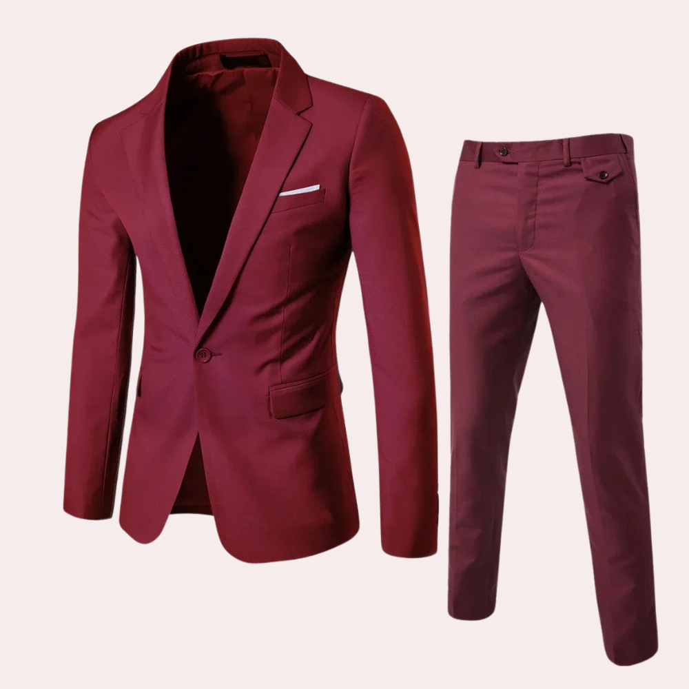 "Rood luxe heren zomerpak met stijlvolle blazer en pantalon, perfecte pasvorm, elegant voor formele gelegenheden."