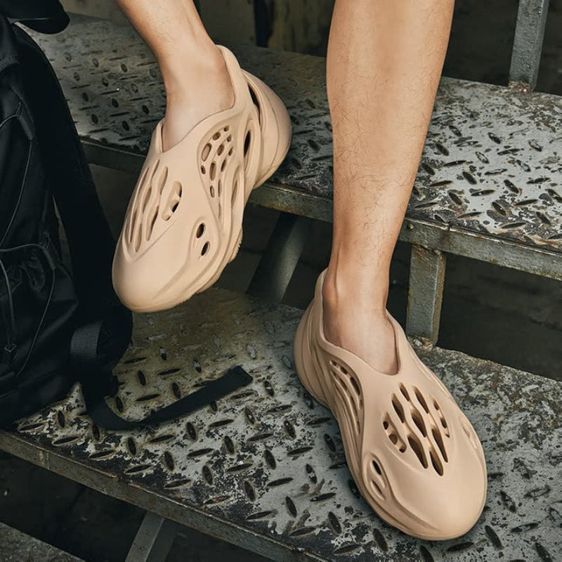 Stijlvolle heren zomerschoenen met ademend ontwerp, lichtgewicht en antislipzool voor comfort en grip in de zomer.