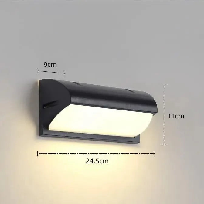 "Stijlvolle Laguna LED buitenwandlamp met bewegingssensor, moderne strakke look, weerbestendig IP65, heldere verlichting."