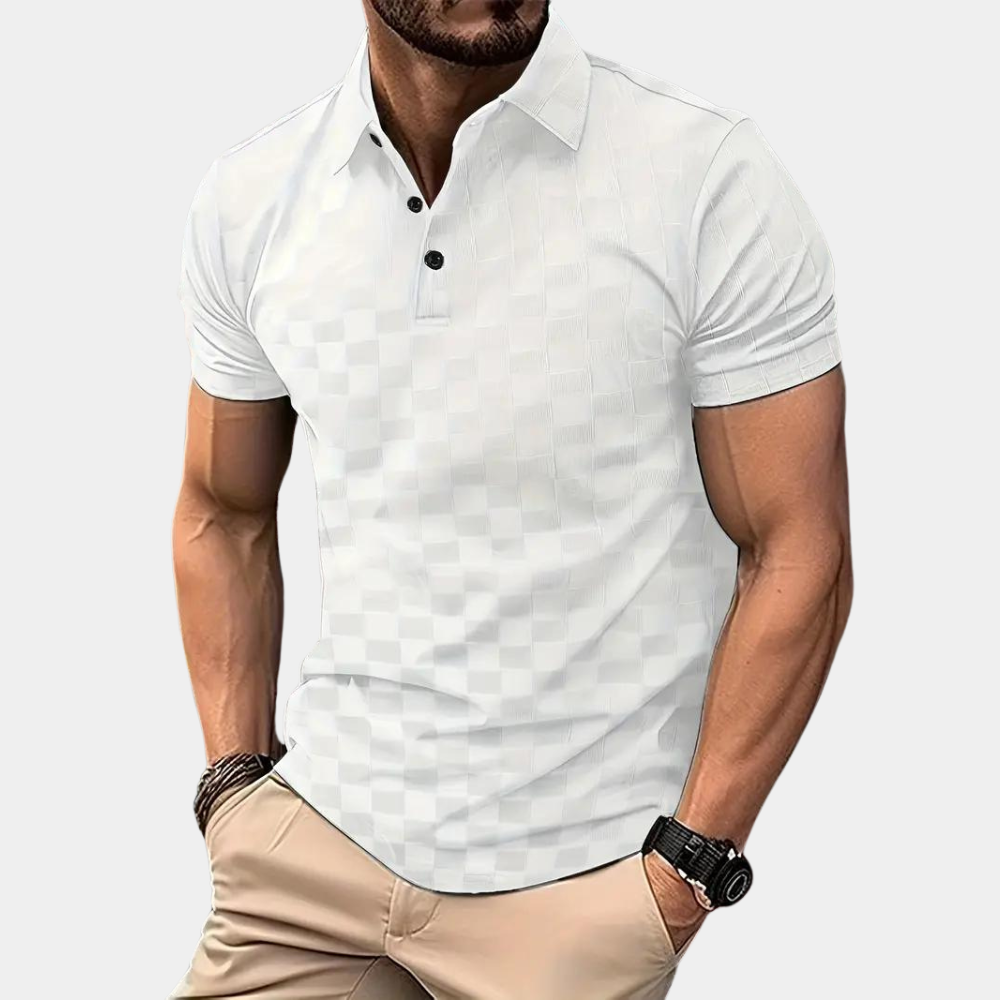 "Stijlvolle lichtblauwe polo voor heren, korte mouwen, perfecte zomerkleding. Comfortabel en elegant ontwerp."