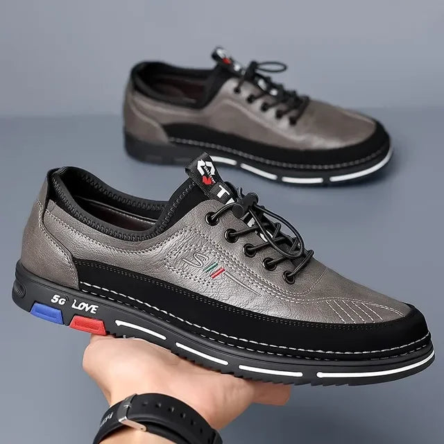 Stijlvolle Oxford herenschoenen in luxe leer, elegant ontwerp, bruine kleur, gewatteerde binnenzool voor comfort.