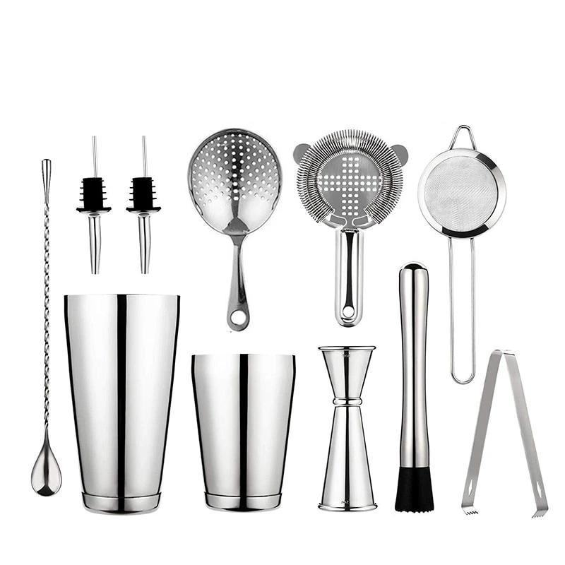 "Stijlvolle roestvrijstalen cocktailshaker set met essentiële accessoires voor thuiscocktails, ideaal voor elke thuisbar."