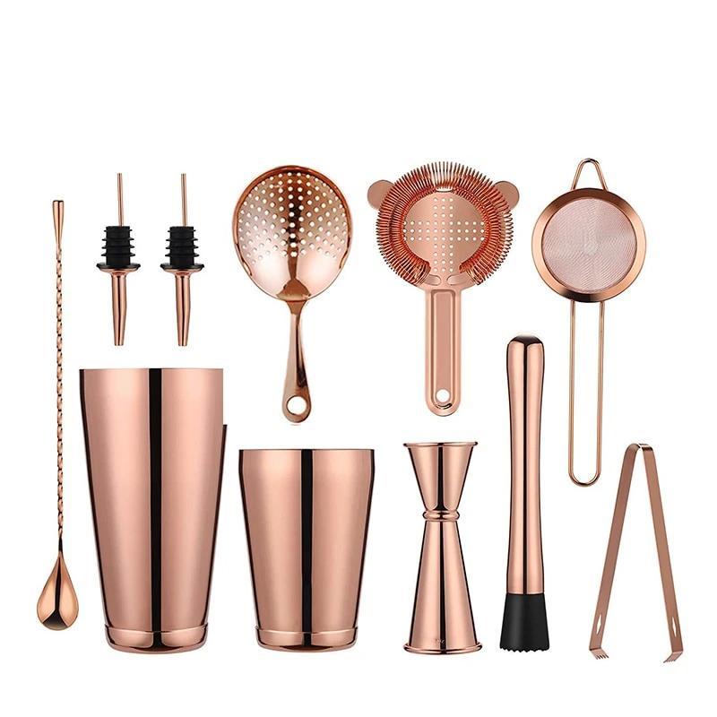 "Stijlvolle roestvrijstalen cocktailshaker set met essentiële accessoires voor thuiscocktails, ideaal voor elke thuisbar."