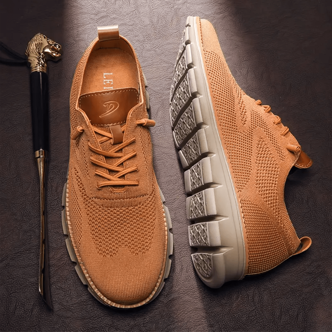 "Stijlvolle vegan schoenen, gemaakt van Italiaans vegan leer, met een elegant ontwerp en uitneembaar memory foam voetbed."