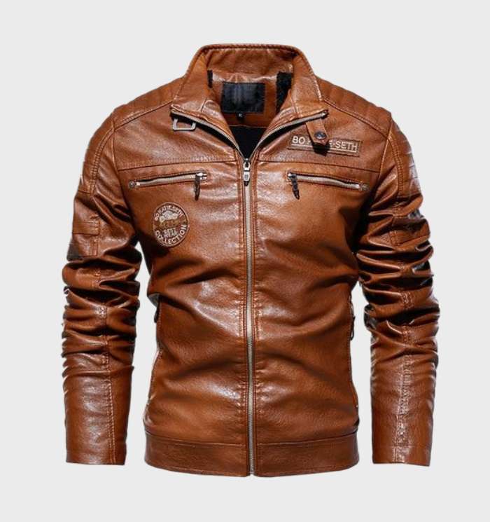 "Stoere zwarte leren herenjas, iconisch design met subtiele naden en praktische zakken voor een moderne, mannelijke uitstrali
