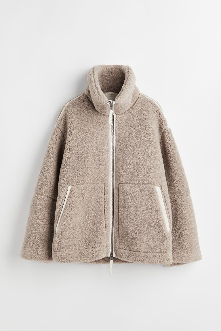 "Teddy jas met dubbele rits, zachte teddy stof, oversized fit in beige en koffie, warme winterjas voor dames."