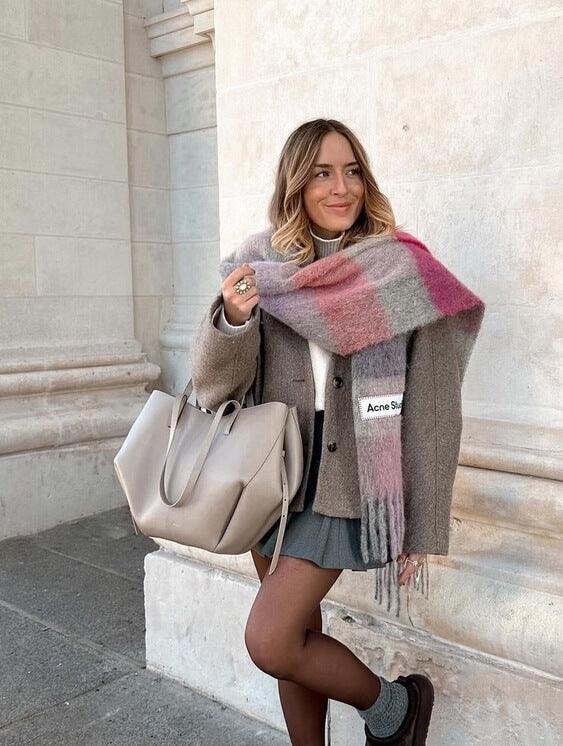 "Vintage leren tote bag voor dames met elegant design en ruime opbergruimte, perfect voor elke gelegenheid."