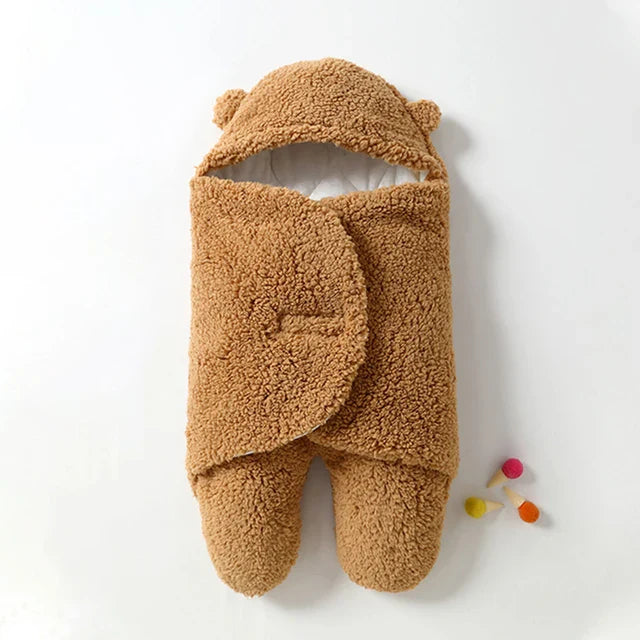 "Zachte babydeken met knusse textuur, perfect voor koude dagen, ultrazacht en veilig voor baby's comfort."