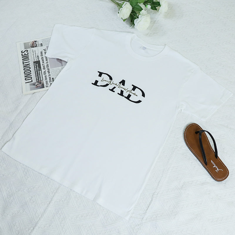 "Zachte, stijlvolle Papa Swag Hoodie voor vaders. Verkrijgbaar in Blauw, Legergroen, Wit, Zwart. Comfort en mode in één."