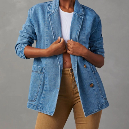 Blauwe denim damesjas, casual stijl, ideaal voor lente en zomer, veelzijdig en trendy, perfect voor modieuze outfits.