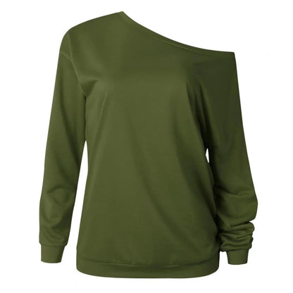 "Chique en stijlvolle dames one-shoulder trui Beatrix met verfijnde halslijn, ideaal voor elegante en casual gelegenheden."