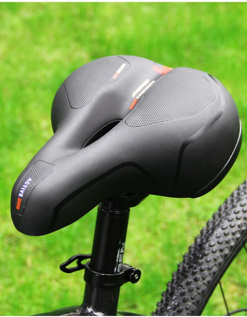 "Comfortabel ergonomisch fietszadel, waterdicht, ademend leder, reflector, geschikt voor alle fietsen, diverse kleuren."
