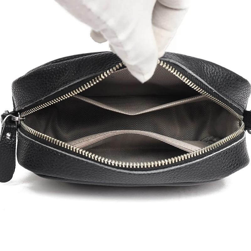 "Compacte leren handtas, elegant design, beige schoudertas voor dames met royale binnenruimte en duurzame PU-materialen."